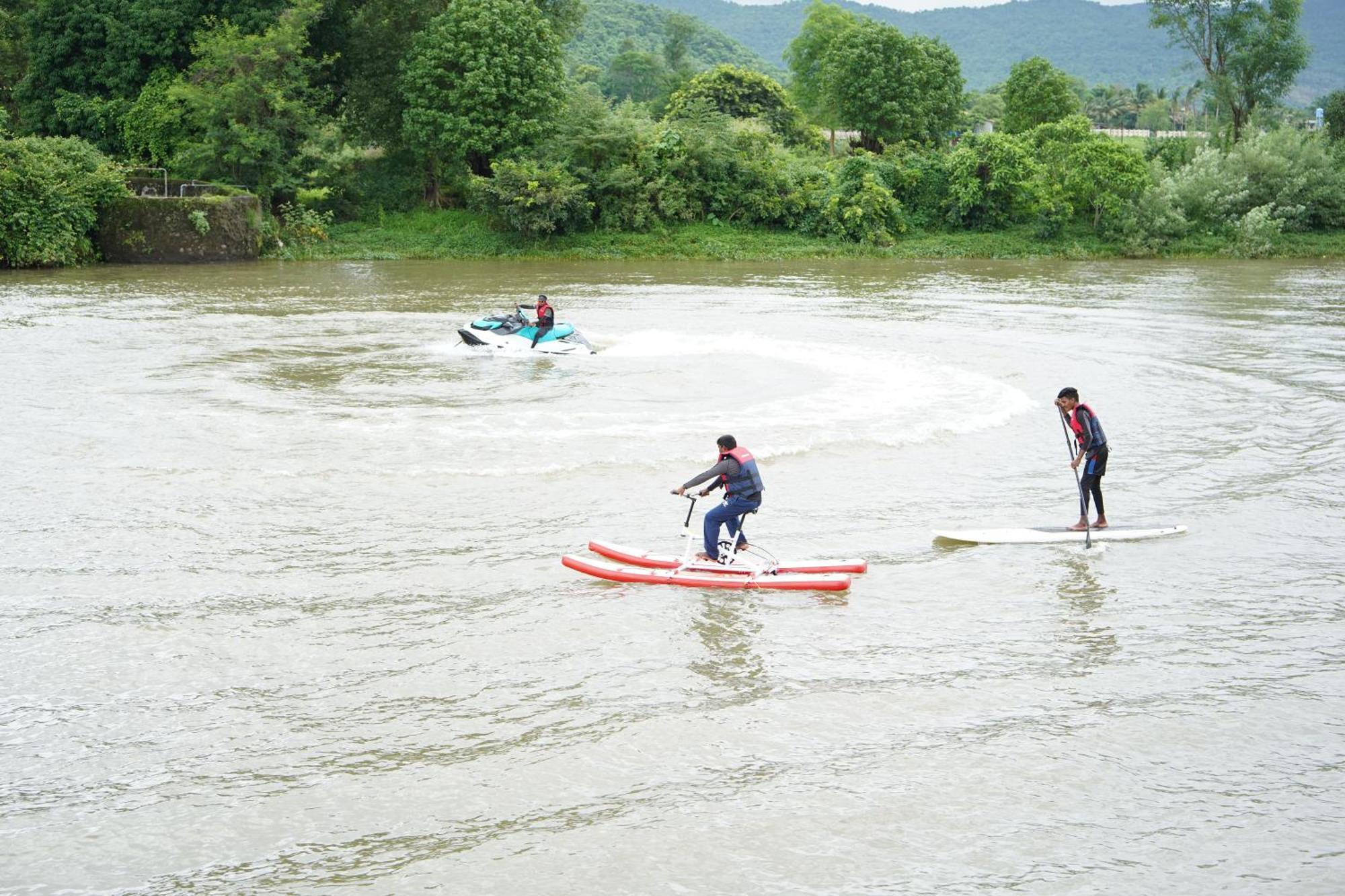 The Boat Club,Karjat Hotel Екстериор снимка